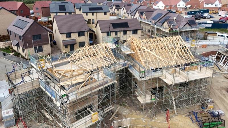 UK’s construction activity accelerates in September