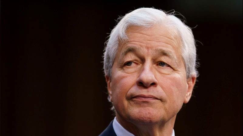 JPMorgan CEO denies he endorsed Trump