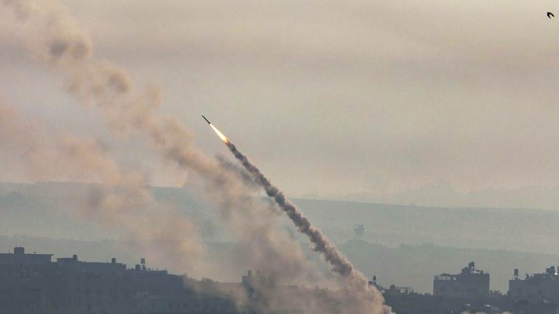 Hamas targets Tel Aviv with rocket barrage