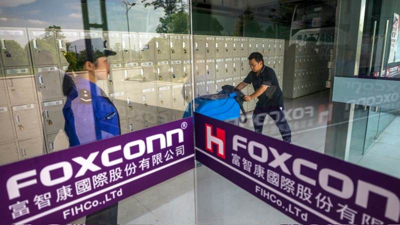 Four workers allegedly detained at Foxconn-run factory