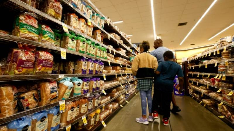 US inflation down from 2.5% to 2.4% in September