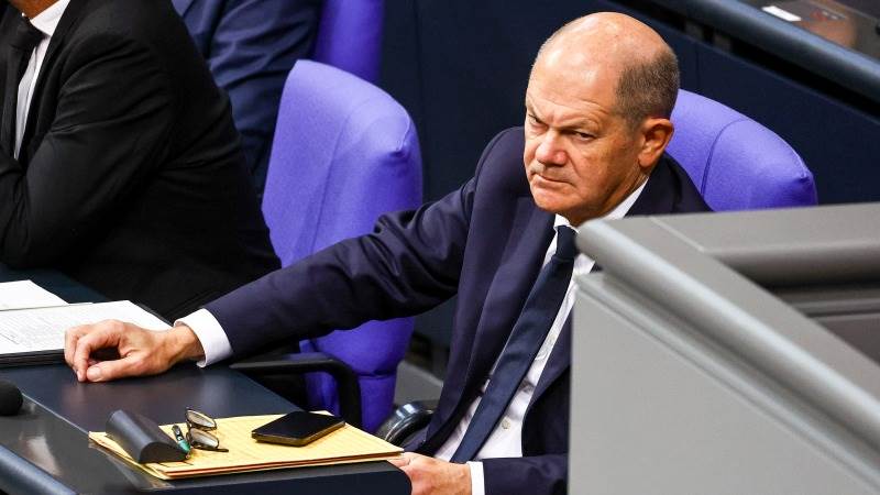 Scholz: Germany to keep supplying arms to Israel