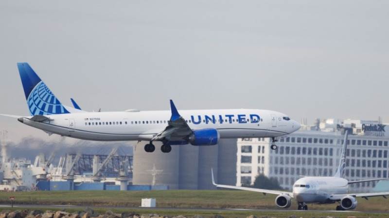 United’s Q3 revenue up by 2.5% to $14.8 billion