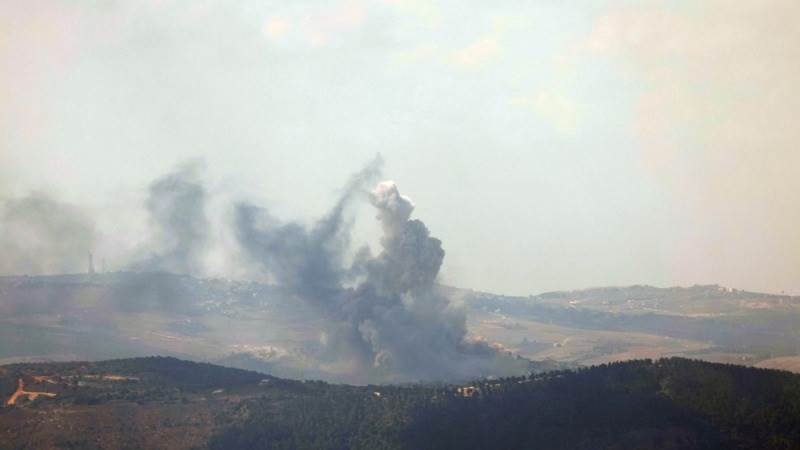 2 killed in Israeli airstrike on highway north of Beirut