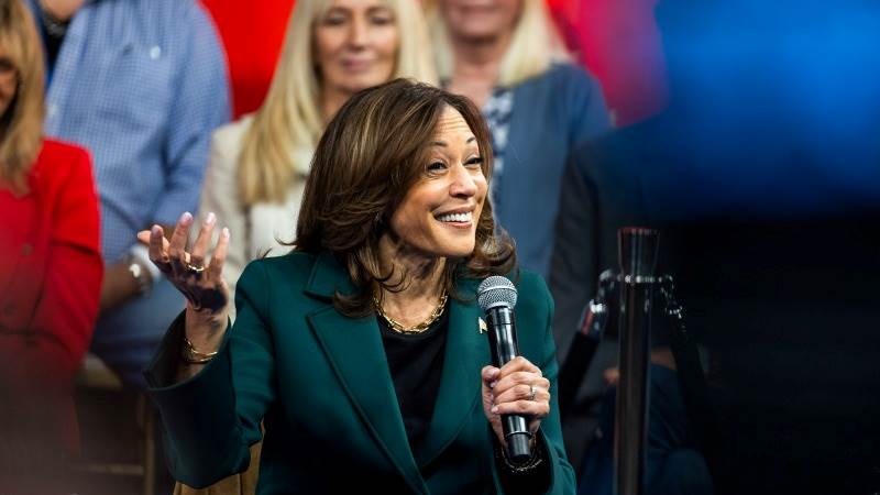 Harris vows her tax policies will benefit middle class