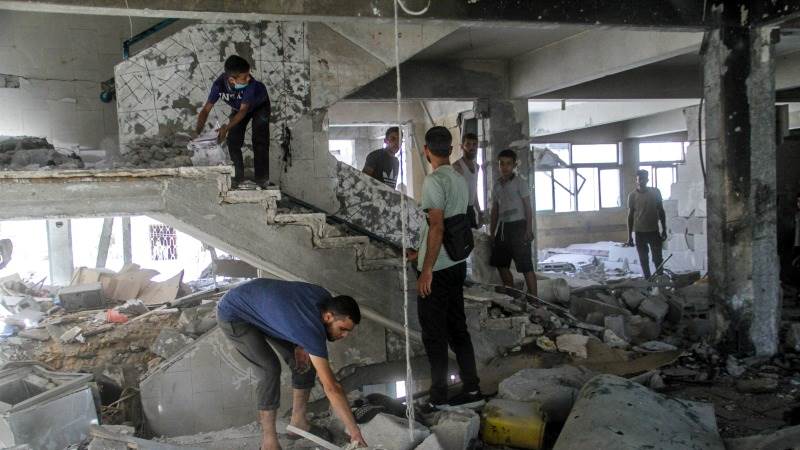 At least 16 dead in Israeli attack on Gaza school