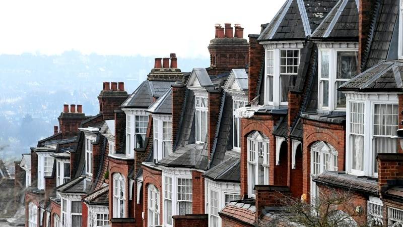 UK’s mortgage approvals up to 65,647 in September