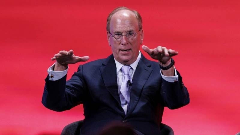 Larry Fink: Fed will cut rates less than expected in 2024