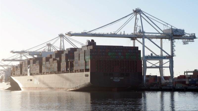 US goods trade deficit up to $108.2B in September