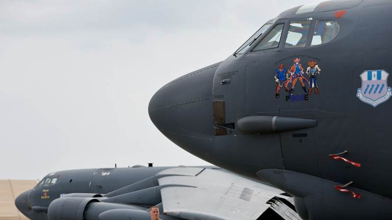 US B-52 bombers arrive in Middle East