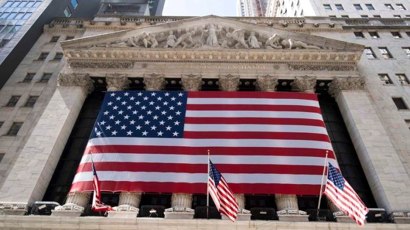 US closes lower ahead of presidential election