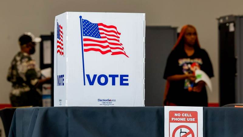 Americans head to polls as voting begins on East Coast