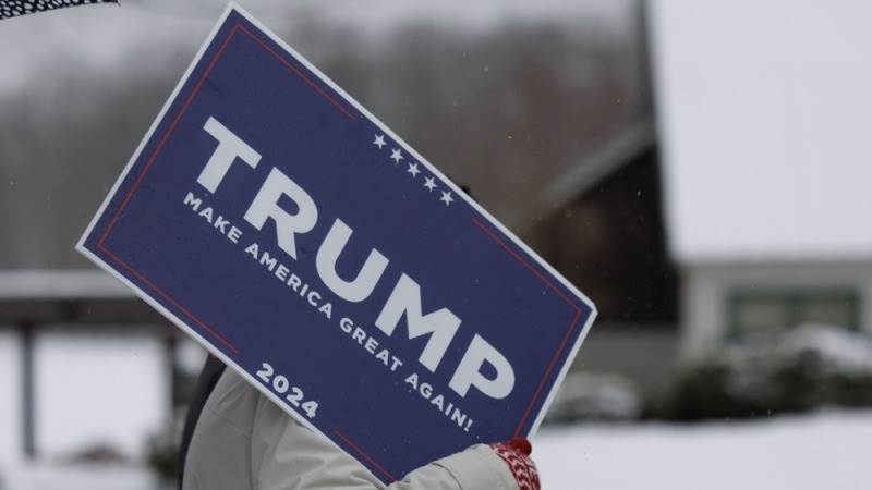 Trump takes Iowa, extends lead