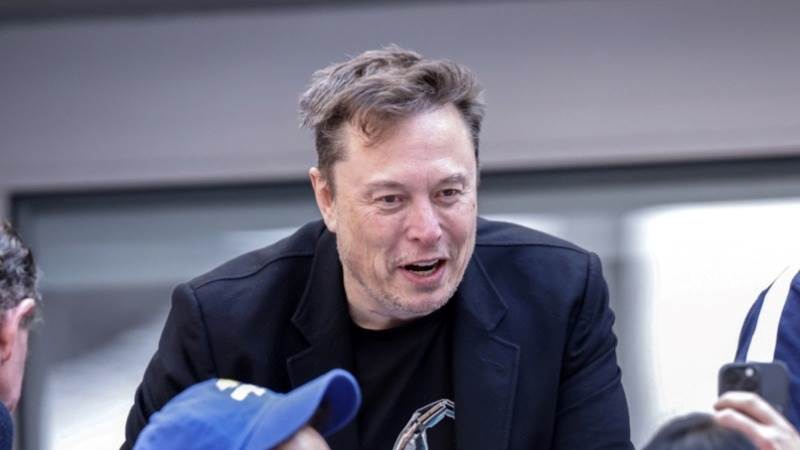 Musk: You are the media now