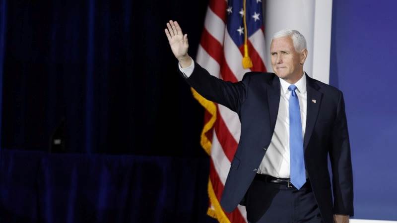 Pence congratulates Trump, Vance on election victory