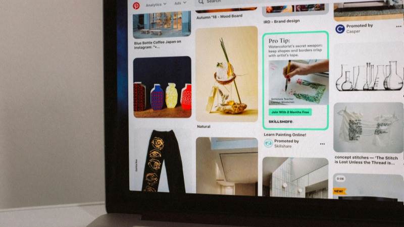 Pinterest: Q3 revenue rises 18% to $898 million