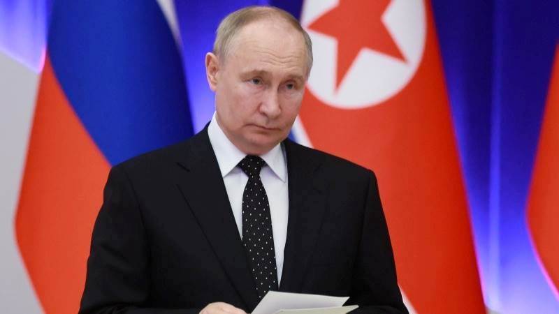 Putin warns extremism threatens Russian sovereignty