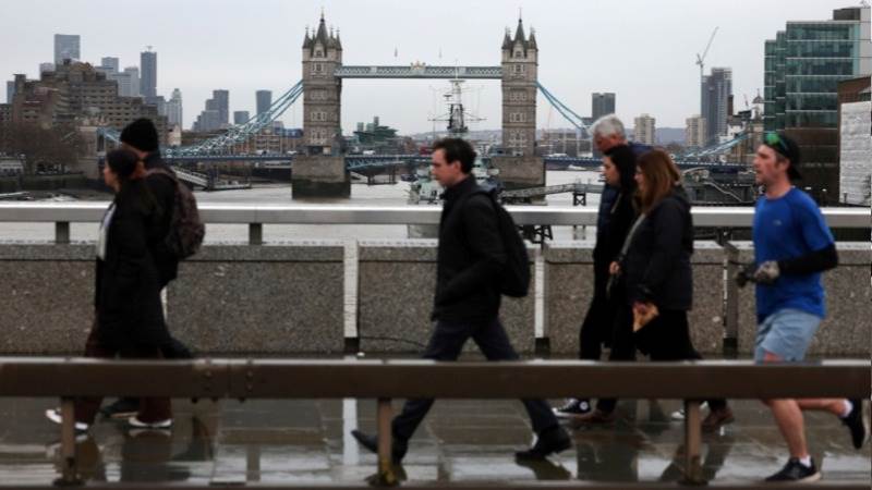 UK unemployment rate up to 4.3% in Q3