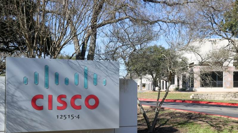 Cisco’s Q1 revenue falls 6% to $13.8 billion