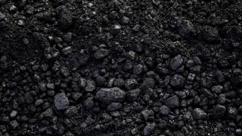 UK bans new coal mining licenses