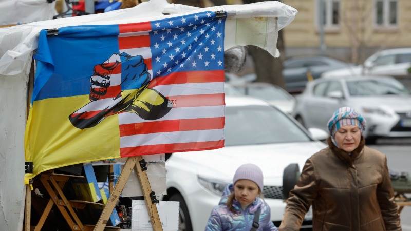 US said to give another $275M in arms to Kiev