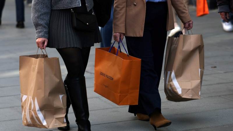 UK retail sales up by 2.4% in October