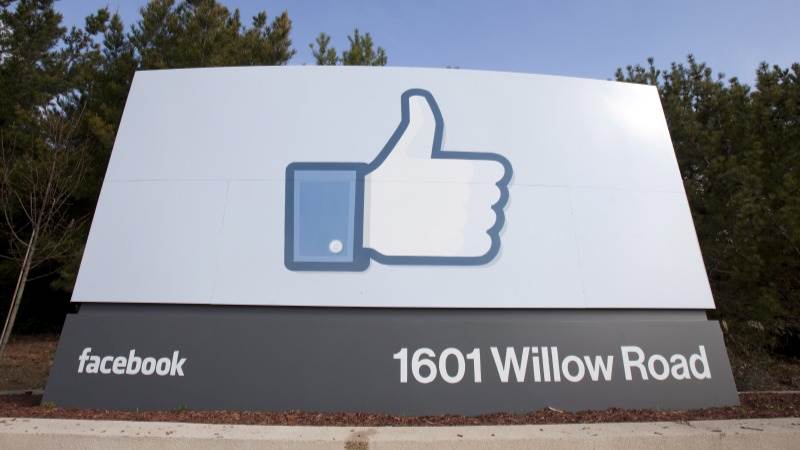 SCOTUS dismisses FB’s securities fraud case