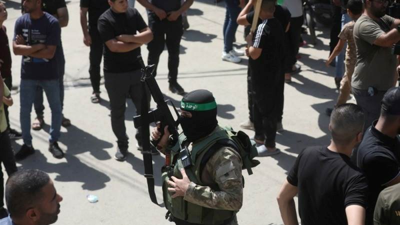 Hamas claims responsibility for bus shooting in West Bank