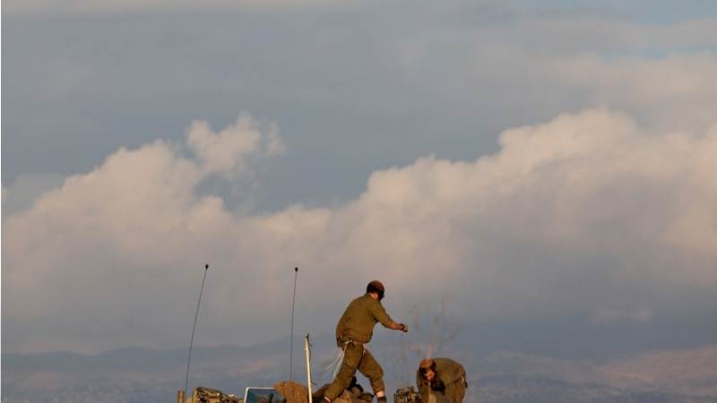 Israel strikes Hezbollah in southern Lebanon