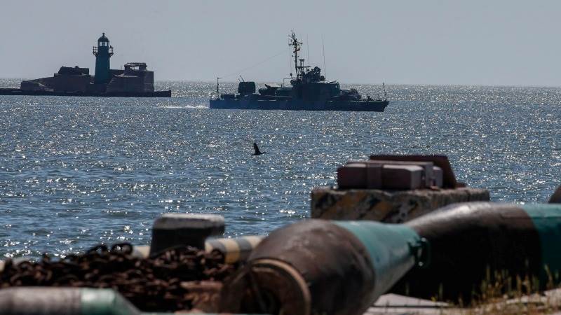 Ukraine: 2 Russian missile ships spotted in Black Sea