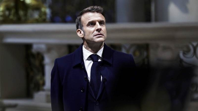 Macron allegedly not announcing new PM today