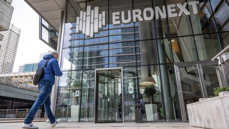 Europe opens mostly flat with EU GDP data coming up