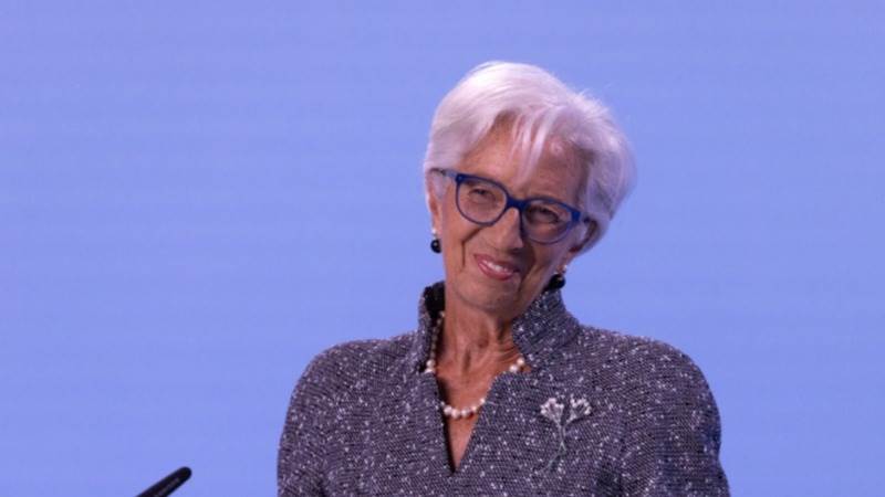 Lagarde: Inflation on track to reach 2%