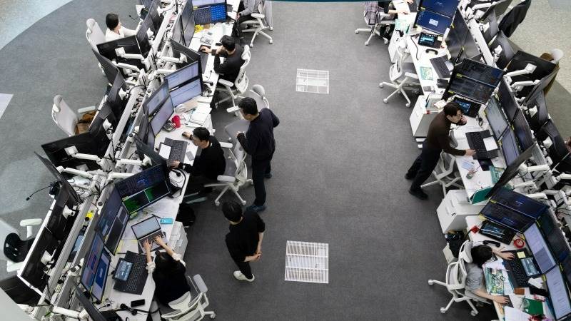 Asia mostly lower with Fed meeting in focus