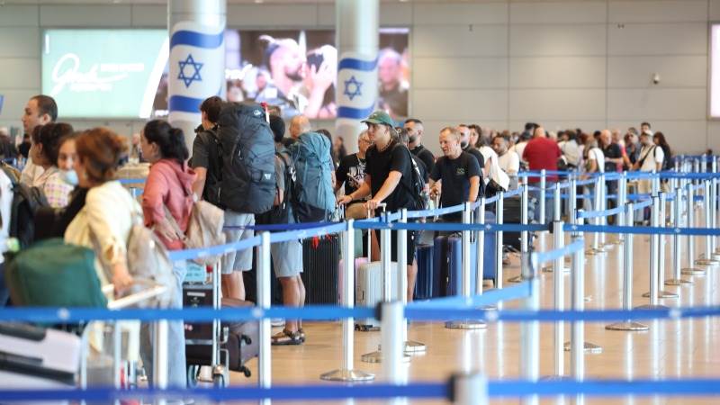 UK eases travel warning for Israel