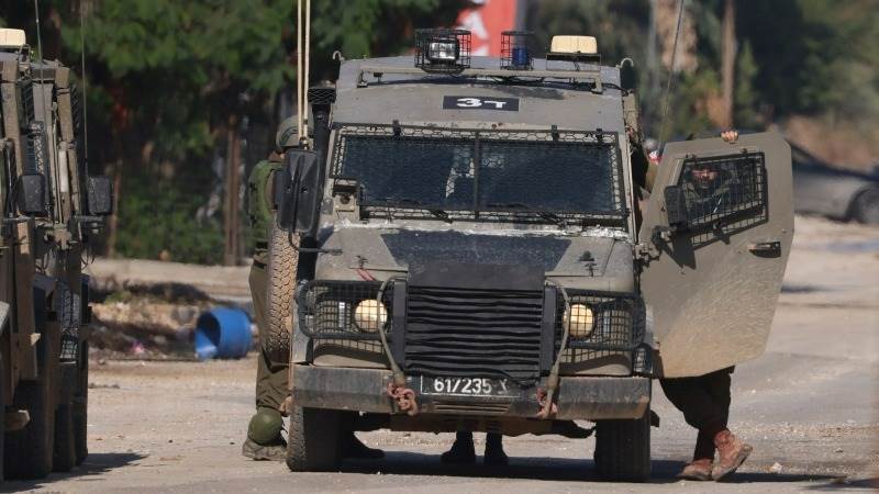 Israeli commander wounded in West Bank