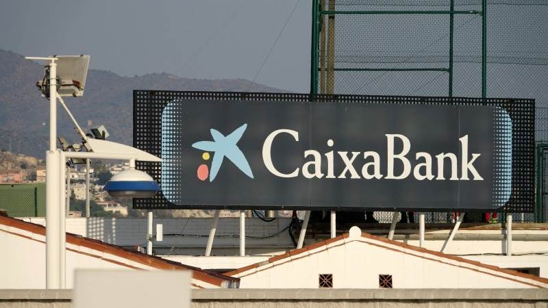 CaixaBank resumes online services after outage