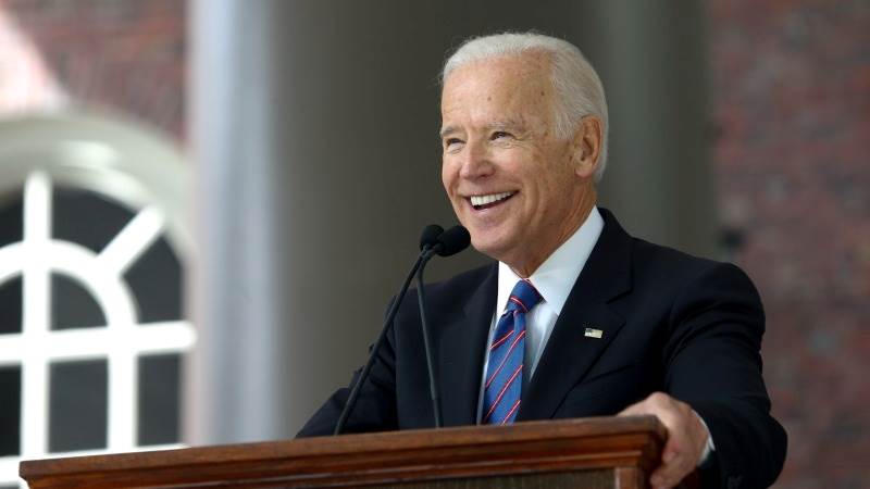 Biden beats Trump in appointing judges