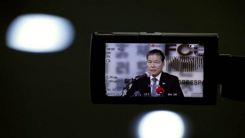 S. Korea’s unification minister, spy chief questioned  over martial law