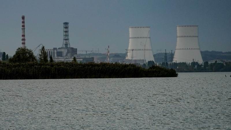 Moscow looks to lead in global nuclear plant construction