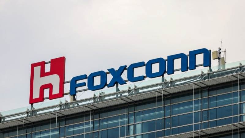 Foxconn to enhance its AI data centers