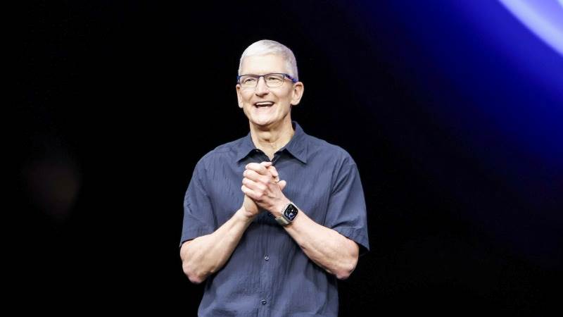 Apple’s Tim Cook to pledge $1M to Trump’s inaugural fund