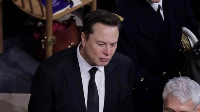 Musk’s poll calls British government ‘tyrannical’