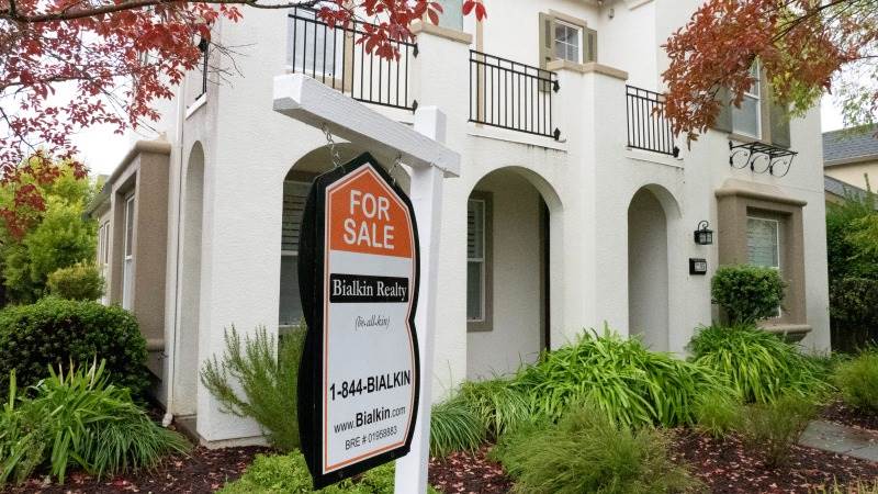 US mortgage applications down by 3.7%