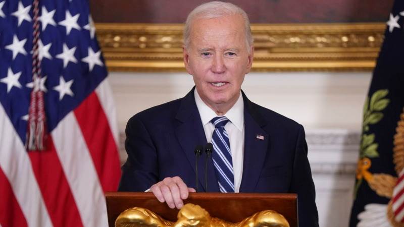 Biden pledges federal support as California fights wildfires