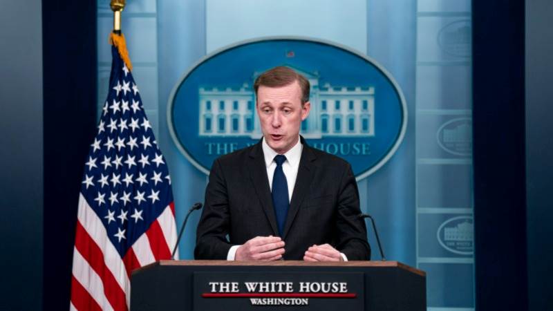 WH: China unlikely to ever surpass US