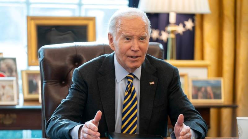 Biden warns of ‘oligarchy taking shape’ in US, endangering democracy