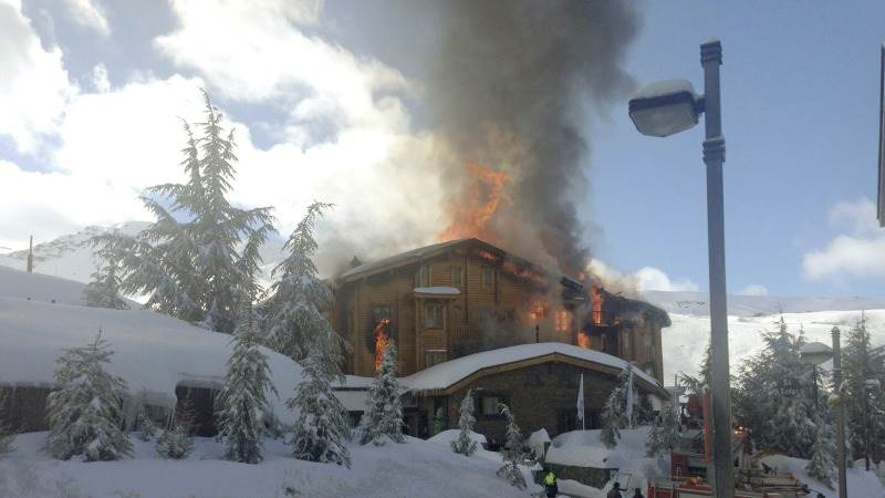 At least 10 dead in fire in Turkish ski resort hotel