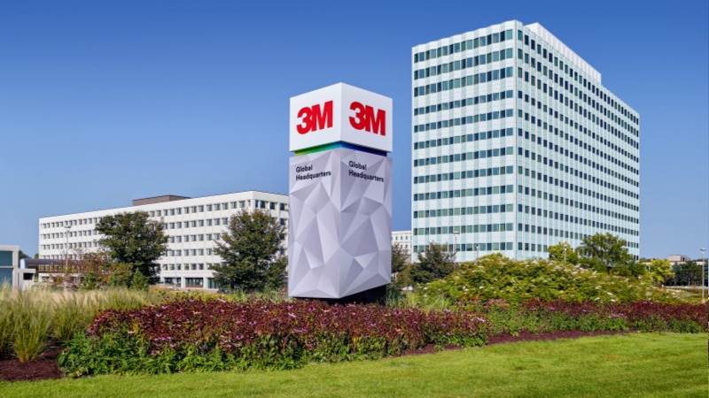 3M posts sales of $6B in Q4, up 0.1%