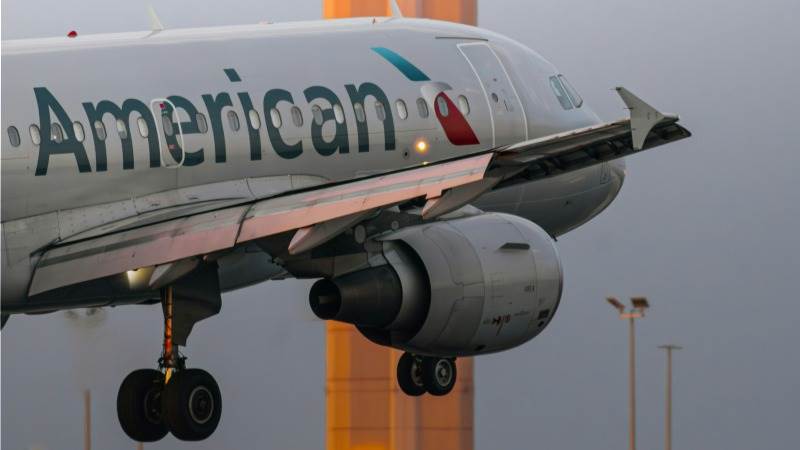 American’s Q4 revenue at $13.7 billion, up 4.6%